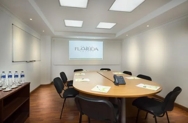 Plaza Florida Suites Santo Domingo meeting room